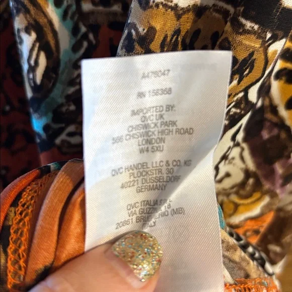 LIKE NEW Attitudes By Renee Tunic top with pockets rust paisley L - Picture 6 of 7